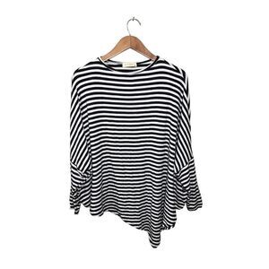 Stark X Asymmetric‎ Top Women’s Size XS Stretch Oversized